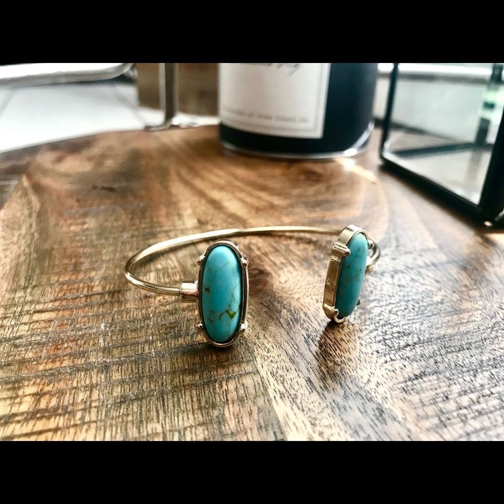 Cuff Bangle Bracelet Gold Turquoise Stone Open NEW